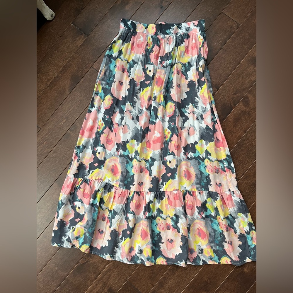 Loft maxi floral skirt